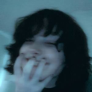 Meet your Posher, Lillian